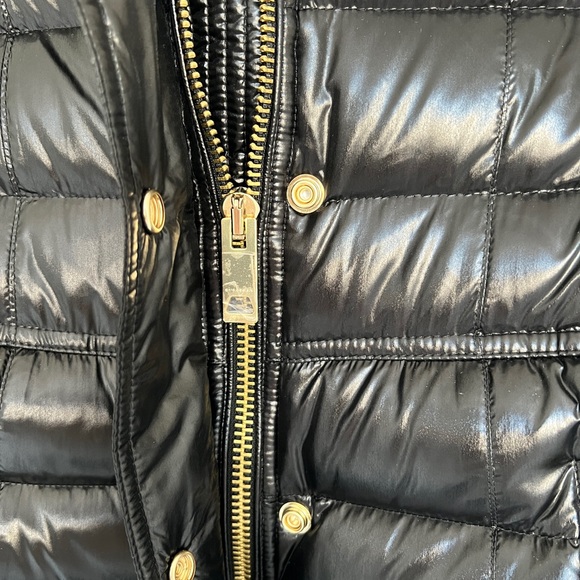 BURBERRY Vest Willowbank Down Hooded Vest Fox Fur - Picture 9 of 9